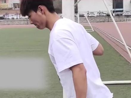 李同学回应:再来一年是因为有遗憾,本身体育成绩还不错。考上后家人都非常惊喜,毕业想从事体育培训类的工作#体考 #复读 #上岸