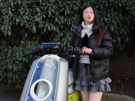 3月24号付尾款啦! 小牛NXT2代Uluta,早鸟券开炸啦!500代1200,全地区免服务费+抖音月付6期免息!4+1年会员,半价锦鲤,早鸟券锦鲤等你来抢!快进直播间!!!#小牛 #小牛NXT2 #小牛电动官方旗舰店 #电动车 #随时随地标记一下