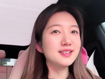 《你好,1983》开播,周也素颜出镜好勇
#你好1983开播 #你好1983 #周也 #周也新剧重启人生 #你好1983首播观后感
@DOU+上热门