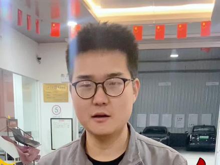 轮胎漏气,怎么使用救援包? #红旗 #汽车知识分享 #汽车小常识