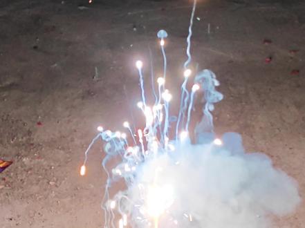 春节用小米手机拍烟花,一定要打开小米烟花模式,会有不一样的效果。打开方式在视频后边。#小米17pro #小米手机 #烟花 #2026春节 #手机拍照