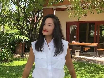 如今的瞿颖到了泰国清迈过起了神仙日子。