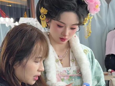 📷西安汉服 |冬日唐风妆造✨#山海阁汉服旗舰店 #西安妆造体验 #西安汉服#西安汉服体验#汉服妆造