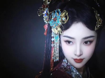 #AI写实古风侧影 #抖音ai创作 就问你这眼神你能抵得住不哈哈哈😁