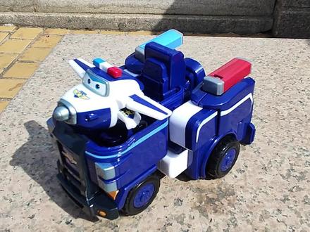 超级飞侠,包警长变形机器人