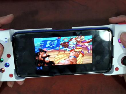 75元的手机蓝牙拉伸手柄能买吗?小亮评测来了,帮大家踩坑。#手柄 #电玩 #游戏机 #游戏