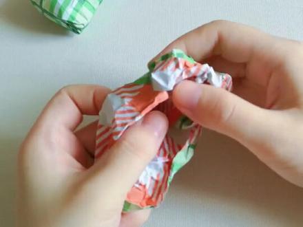 看到这个香囊了嘛,用纸折的哦#手工 @抖音小助手