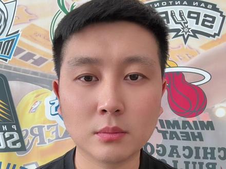 掘金VS森林狼G4前瞻,掘金强势反弹or森林狼趁势追击豪取赛点让我们拭目以待?各位怎么看可以打在评论区#戈登出战成疑#约基奇戈贝尔#爱德华兹带伤出战#掘金VS森林狼G4前瞻