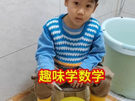 扎气球学 2+3,学习不枯燥! #启蒙早教 #亲子互动 #数学思维