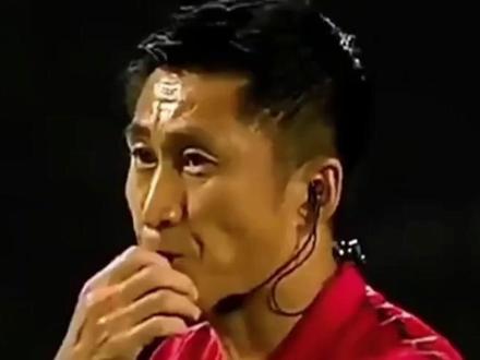 马宁:做人不必留一线 我的背后是强大的祖国和空无一人的球队 #马宁 #足球 #世界杯 #足球裁判员
