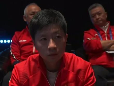 马龙的心里五味杂陈!#中国男团对阵法国男团