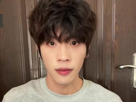 绕不明白卷的可以多看几遍 #男生造型#卷发 #夹板造型