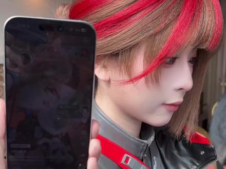 兔娘宝宝和狗奈宝宝,哦对了,还有照片里的猫罐宝宝终于联动了 #一拳狗奈 #兔娘 #腥味猫罐 #三角洲行动 #麦晓雯 @一拳狗奈