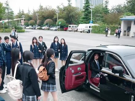 看到凌晨三点根本停不下来#短剧推荐#M#校花真千金霸气归来