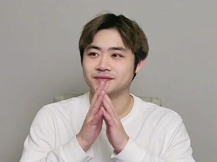 草莓熊不去香港的原因有了哈哈哈#王楚钦 #曹巍 #香港总决赛