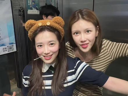 害羞腼腆内向文静小女孩@🐽阿喵(破300万穿男装)