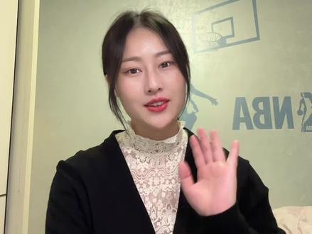 第二十二课:印尼语的季节。中国有四季,印尼只有两季,旱季和雨季,年平均温度25度左右,所以想去印尼旅游的伙伴可别穿着羽绒服去咯。#印尼语教学 #印尼语口语 #小语种 #每天跟我涨知识 #每天学习一点点