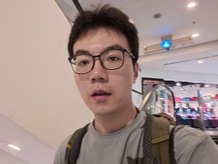 一个人出国旅行之新加坡! 从吉隆坡如何坐大巴到新加披?本条视频包含了大巴体验;过关须知;换汇取款;夜景打卡@DOU+小助手
#出国旅行 #交换世界计划 #青年创作者扶持计划 #攻略 #入境