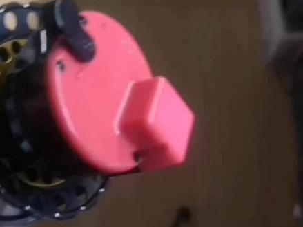 筏钓轮改电动装置安装视频。