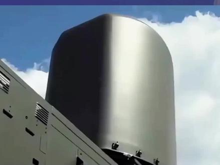 美国的B52被火控雷达锁定,哈哈哈,没憋住。