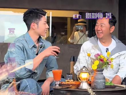 石头,小孩哥直接变老公!#郭涛 #石头 #郭子睿 #娱乐评论大赏