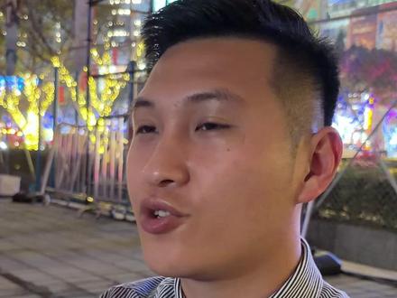 手机丢失后第一步做什么?借手机!第二步登录官网! 手机丢失后第一步做什么?借手机!第二步登录官网!跟着这个步骤做,快速定位你的手机。#教程 #步骤 #指南 #干货