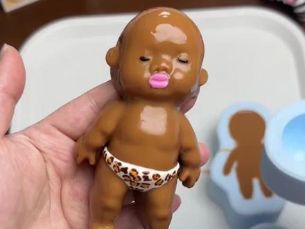快点进来看娜塔莎洗澡!!! #捏捏 #娜塔莎 #抽象#捏就完了