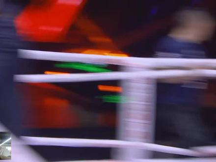 藏族骄傲班玛夺基帅气出场,昆仑决现场闪耀群雄