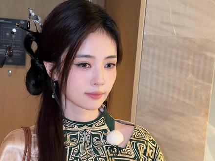 温柔的国风女侠✨✨✨ #白鹿 #抖音美妆春夏宝藏 #潮妆研究所 #晒晒我的春夏宝藏 #妆容分享