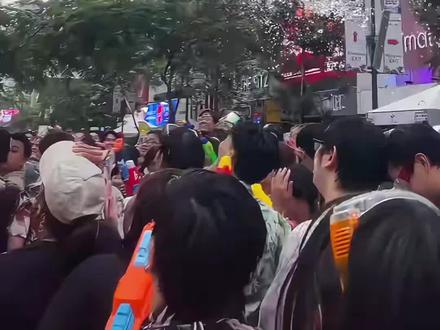 2026年泰国泼水节坠全攻略,看完再泼!
#泰国 #泰国泼水节 #泰国泼水节开始了 #泼水节泼水节 #泰国曼谷泼水节