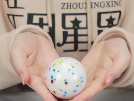 还有舔不完的棒棒糖?是真是假试试就知道了! @DOU+小助手