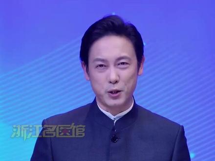 江苏69岁大爷满身肌肉,状态远超年轻人,因术后体虚开始健身,每日坚持锻炼1.5小时,网友“活到老 健身到老,向自律的大爷学习”。#焕新28 #身体重启计划 #焕新28身体重启计划