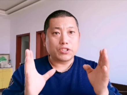 如何一键查询?自己名下所有的银行卡以及信用卡! #手机使用技巧 #知识分享