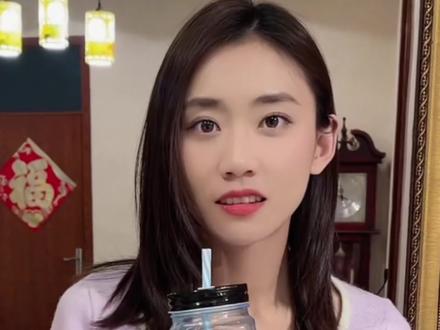 就差亿点点就亲到了啊!!!#合租男女 #意想不到的结局