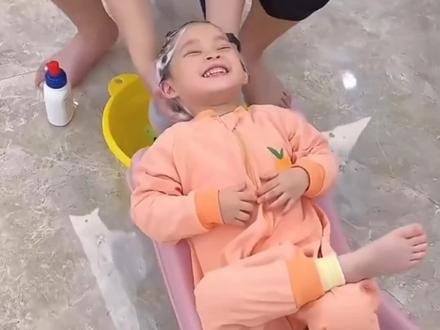 幼儿儿歌舞蹈1-3岁,宝宝舞蹈音乐律动 儿童dj嗨版舞曲#儿歌 启蒙早教 #0到3岁早教儿歌 #儿歌100首最火 #育儿经验分享 早教游戏 幼儿早教0-3岁早教启蒙 幼儿0-3岁跳舞 幼儿舞蹈 儿歌多多0-3岁儿歌大全 育儿经验 宝宝洗澡 儿童#洗头