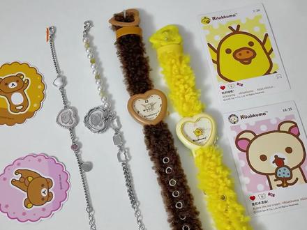 喜欢轻松熊就像呼吸一样简单。
今天拆一下轻松熊新出的咕噜咕噜系列手表盲盒和手链盲盒
#轻松熊 #轻松熊盲盒 #轻松熊手表 #轻松熊手链 #花式吃谷在抖音