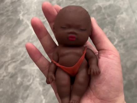 我的娜塔莎被家暴了~#黑娃#娜塔莎#捏捏乐