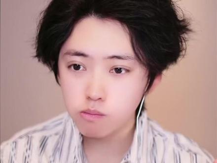 元元不哭,都在! #开心元元 #男装 #饿哭了 @开心元元