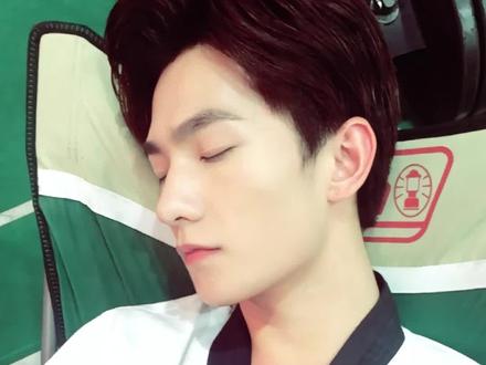 杨洋此男再次进入新人美时期,展昭看得我斯哈斯哈!
#杨洋 #雨霖铃 #展昭 #颜值 #真诚