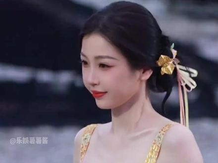 女神你随便吧 #虞书欣 #红毯