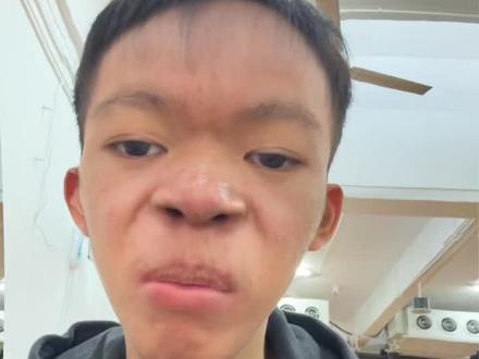 听说你们很害怕这张脸