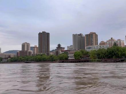 走进渭河源头渭源县,看渭河第一桥灞陵桥,纯木质桥梁没一根钉子