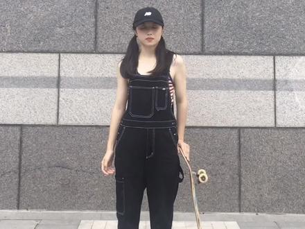 倒滑非常简单哟,赶紧学起来吧~ #滑板 #滑板教学 @豆豆 @唐唐不吃糖