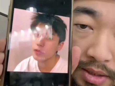 峰哥羞辱b友长相,猫三狗四、臭鱼烂虾! #峰哥亡命天涯