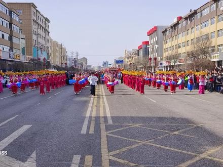 最美红辣椒秧歌队#每个动作都是用汗水换来的 #民族特色民族文化