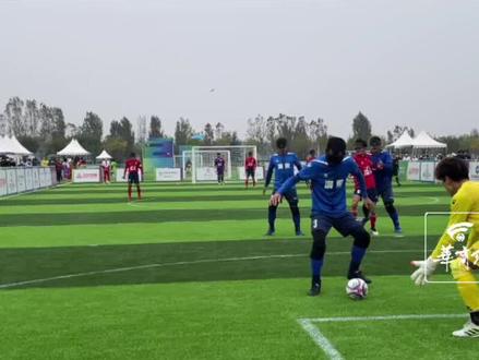 盲人是怎么踢足球的?全靠听声识人辨球。#残特奥会 #盲人足球 #国足 #唯有足球不可辜负