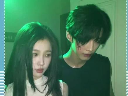 #双轨姜暮 最纯爱的那年,他们一个愿意为了对方跪下,一个愿意给对方所有的温柔#上热门🔥 #朝朝暮暮 #万万没想到