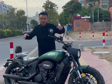 终于实现了自己的梦想。义骑弘飞虎我的梦想座驾。#机车#义骑弘飞虎#复古摩托