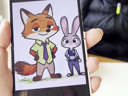 萌娃画的朱迪和尼克像不像,大家评一评#画画#画画的小朋友