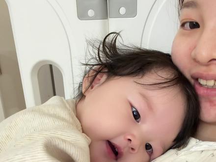 从来没觉得什么东西真正属于我
直到我的宝贝降临
#带娃日常 #记录宝宝日常 #带娃生活 #妈妈带娃 #人类幼崽